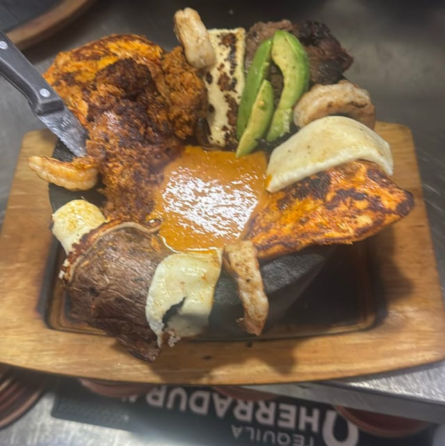 Patrón Molcajete.